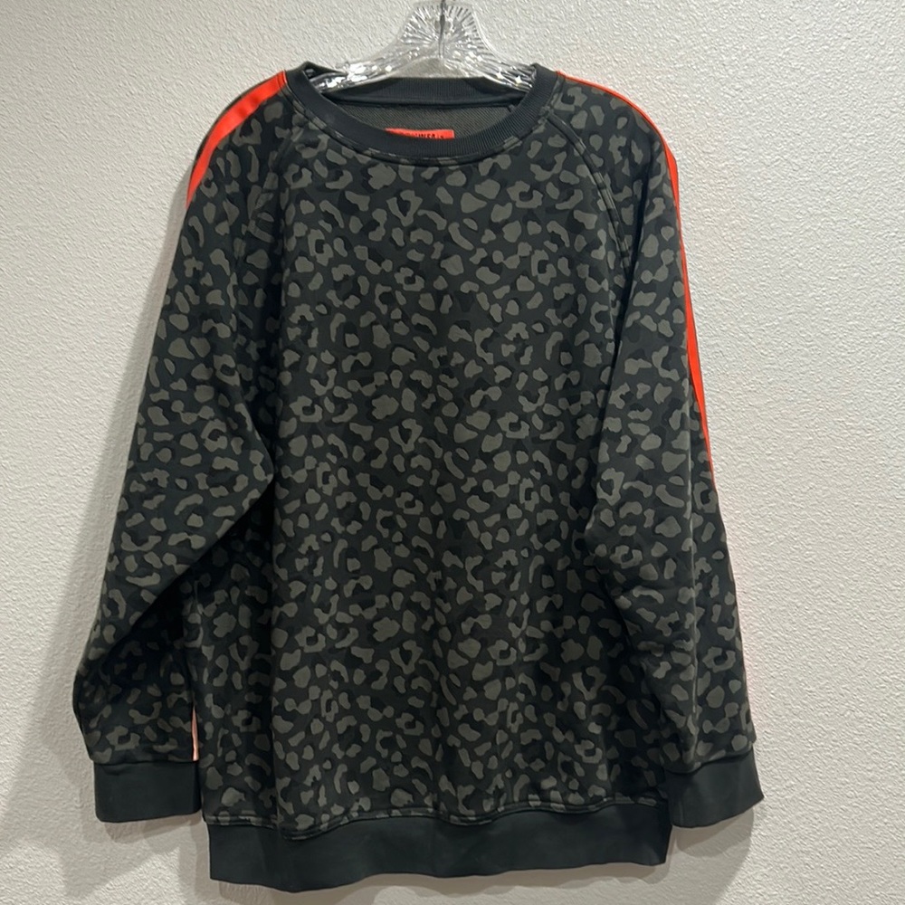 Sarah's Day x WFA White Fox Boutique Medium Team Camo Oversized Sweatshirt